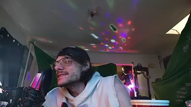 MasterDaddyCool online show from October 2025 01:35:02 PM