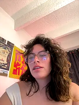 Katheerine online show from September 2025 01:22:02 AM