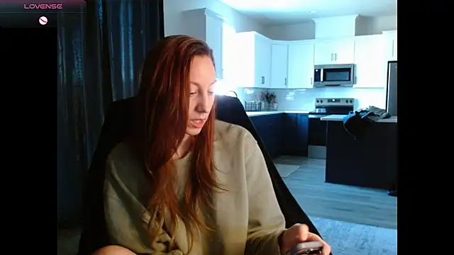 Snapshot of AnneNay chatting on February 2026 09:25:01 PM AnneNay online show from February 2026 09:25:01 PM