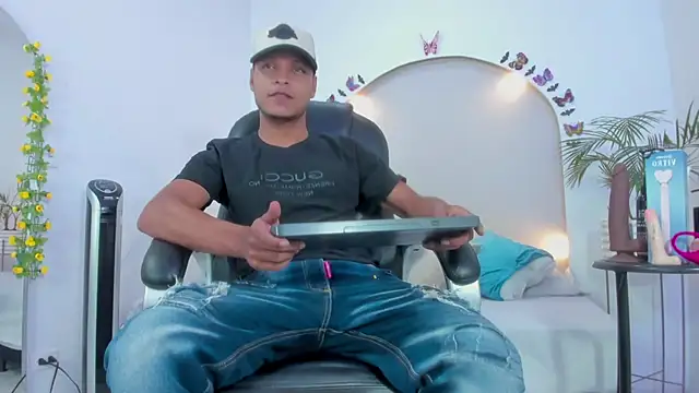 Ricky Owens1 online show from November 2025 08:02:02 PM