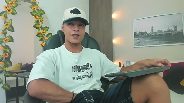 Ricky Owens1 online show from November 2025 07:25:02 PM