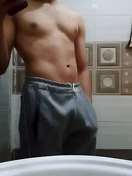 Snapshot of John_big345 chatting on February 2026 10:04:02 AM John big345 online show from February 2026 10:04:02 AM