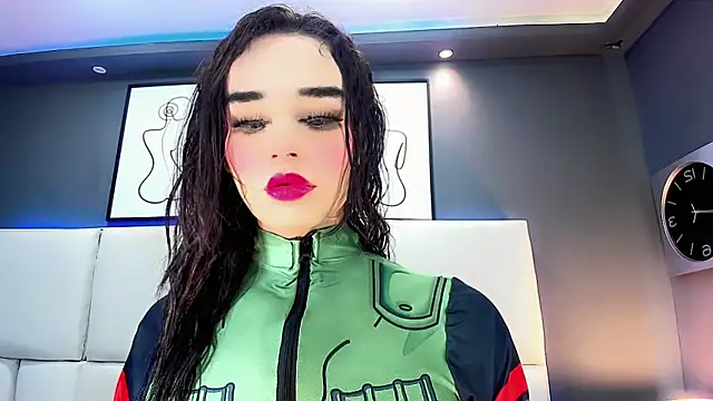 Valeria Rouss online show from October 2025 10:54:02 PM