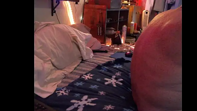 Pussyeat2please online show from October 2025 07:47:02 PM