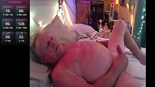 Pussyeat2please online show from April 2026 12:09:01 PM