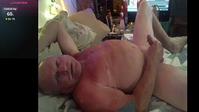 Pussyeat2please online show from March 2026 07:09:01 AM