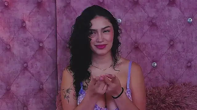 MaddisonBelucci online show from September 2025 08:45:02 PM