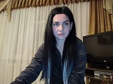 Lune Moon online show from June 2026 07:40:02 PM