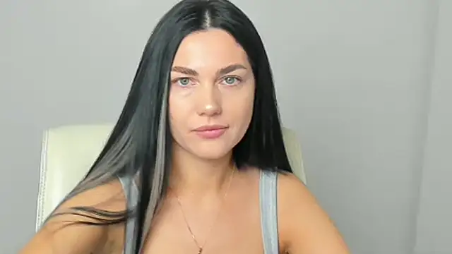 Lune Moon online show from November 2025 06:35:02 AM