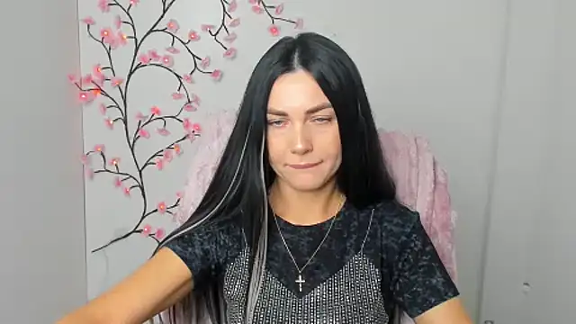 Lune Moon online show from March 2026 06:38:02 AM