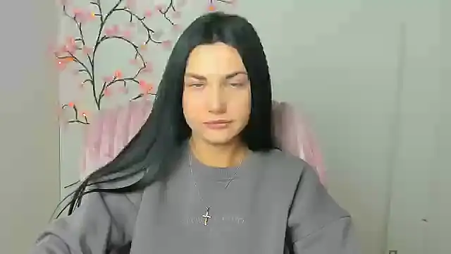 Lune Moon online show from February 2026 06:20:01 AM