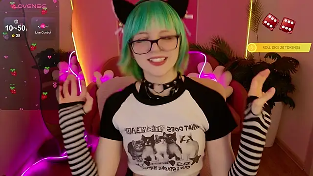 CoralineYoung online show from March 2026 07:45:01 AM