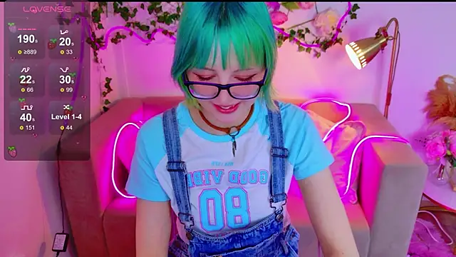 CoralineYoung online show from April 2026 07:20:02 AM