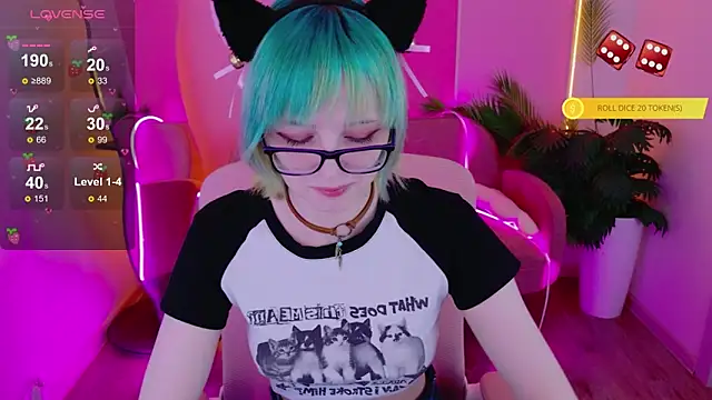 CoralineYoung online show from April 2026 01:39:01 PM