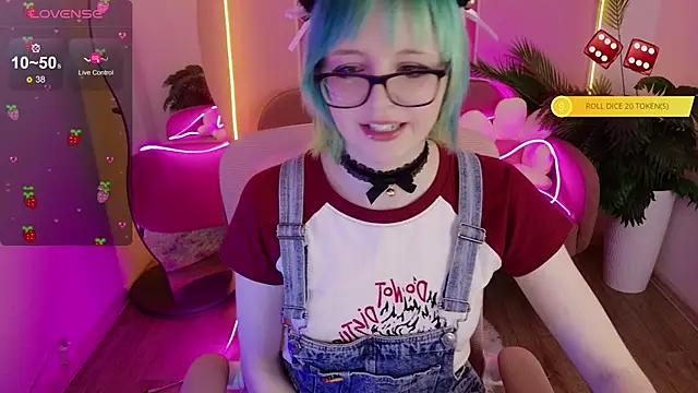 CoralineYoung online show from March 2026 07:08:02 AM