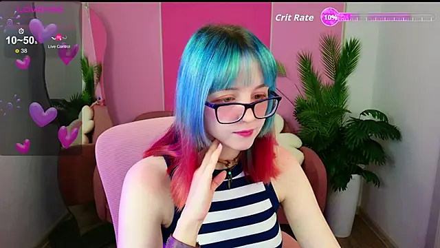 Snapshot of CoralineYoung chatting on September 2025 05:24:02 AM CoralineYoung online show from September 2025 05:24:02 AM