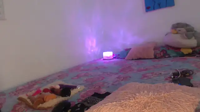 Victoria new online show from October 2025 02:32:01 AM