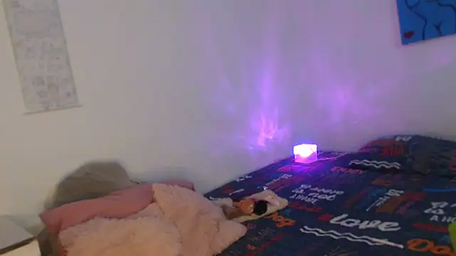 Victoria new online show from October 2025 11:37:01 PM