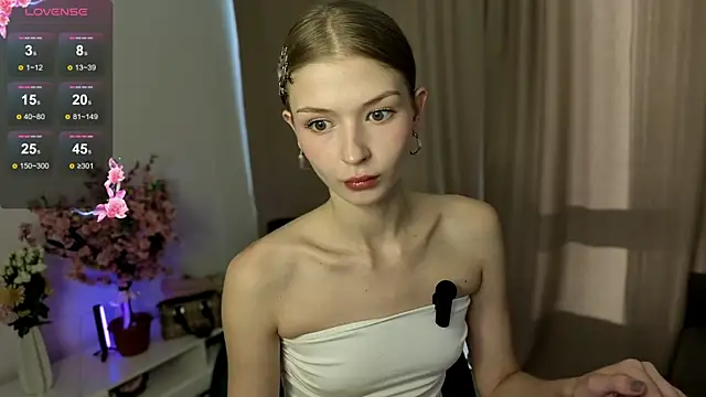 holylisssa online show from November 2025 10:29:02 AM