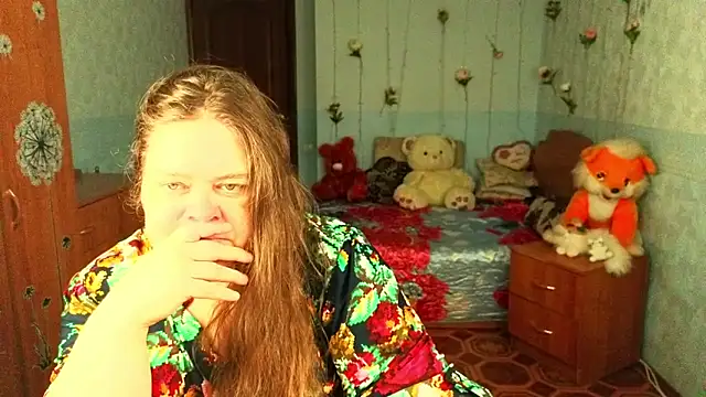 Audrey Aura online show from November 2025 05:22:01 AM