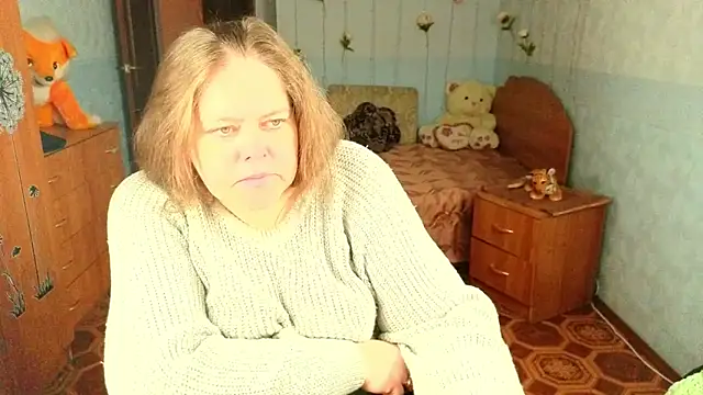 Audrey Aura online show from December 2025 04:58:02 AM