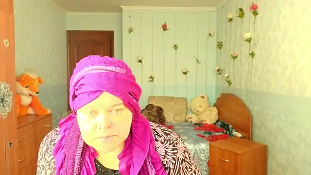 Audrey Aura online show from November 2025 05:39:01 AM