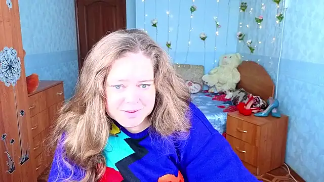 Audrey Aura online show from October 2025 05:17:02 AM