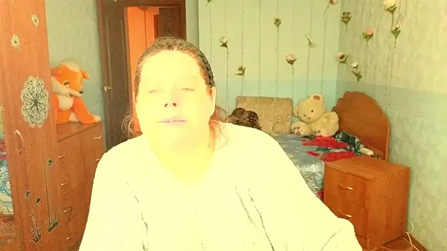 Audrey Aura online show from November 2025 05:18:02 AM