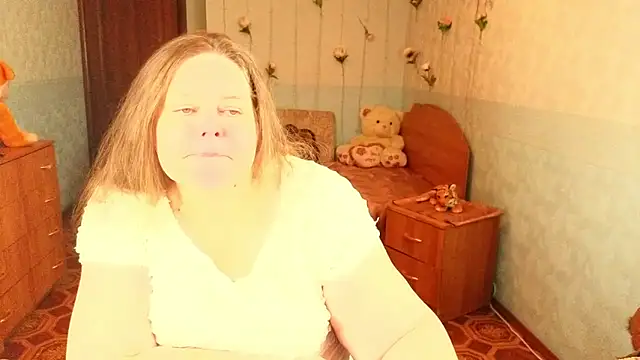 Audrey Aura online show from December 2025 05:19:02 AM