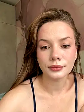 Rosie Holmes  online show from September 2025 05:14:02 AM