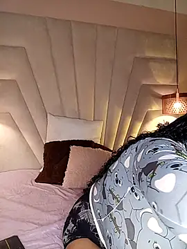 KITY HILL online show from April 2026 02:57:01 AM