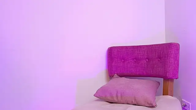 KITY HILL online show from November 2025 05:34:02 AM