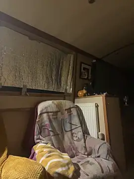 Snapshot of ladyboatlady chatting on February 2026 12:23:01 AM ladyboatlady online show from February 2026 12:23:01 AM