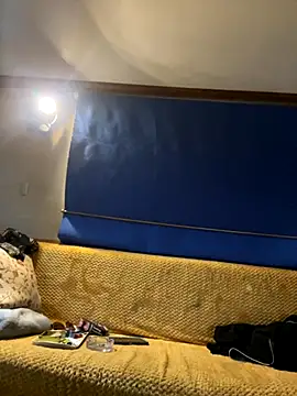 Snapshot of ladyboatlady chatting on September 2025 06:20:02 AM ladyboatlady online show from September 2025 06:20:02 AM