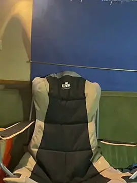 Snapshot of ladyboatlady chatting on February 2026 07:25:02 AM ladyboatlady online show from February 2026 07:25:02 AM