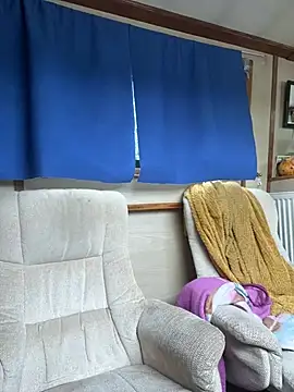 ladyboatlady online show from April 2026 03:13:01 PM