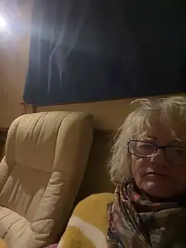 ladyboatlady online show from May 2026 10:28:01 PM
