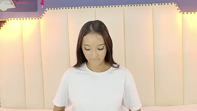 SamantaKane online show from December 2025 04:50:02 AM