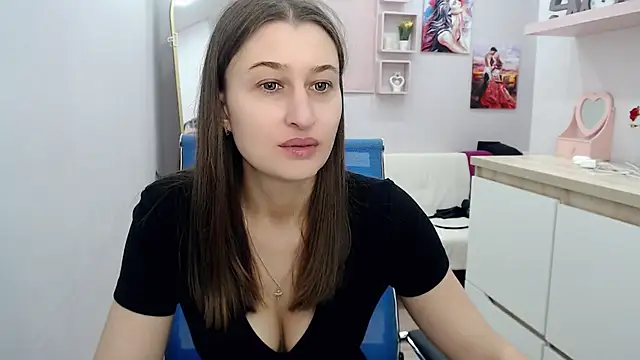 muriel elvin online show from October 2025 08:15:01 AM