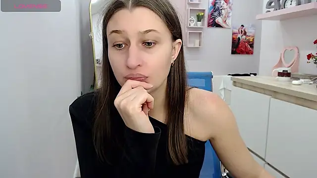 muriel elvin online show from October 2025 10:20:01 AM