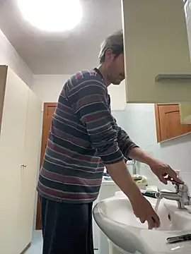 sasatimido online show from February 2026 08:14:01 AM