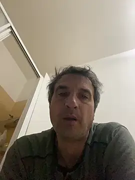 Snapshot of sasatimido chatting on May 2026 03:52:01 AM sasatimido online show from May 2026 03:52:01 AM