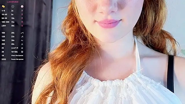 Snapshot of Juuulia_ chatting on July 2026 02:16:01 PM Juuulia online show from July 2026 02:16:01 PM