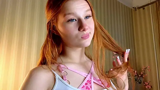 Snapshot of Juuulia_ chatting on April 2026 02:30:01 PM Juuulia online show from April 2026 02:30:01 PM