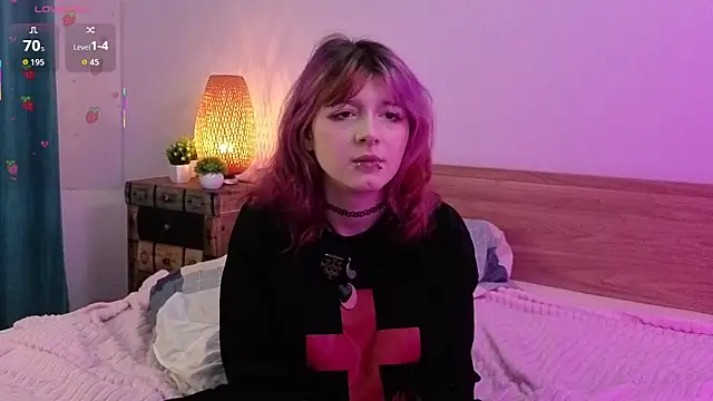 Snapshot of TaiteBeat chatting on September 2025 06:13:01 PM TaiteBeat online show from September 2025 06:13:01 PM