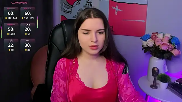 AliceLiador online show from September 2025 11:47:01 PM