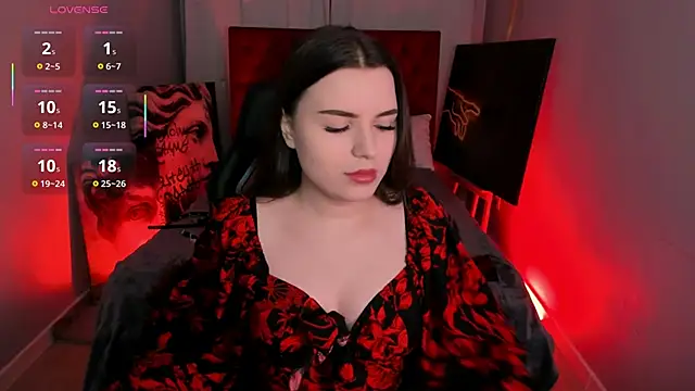 AliceLiador online show from October 2025 09:27:01 PM