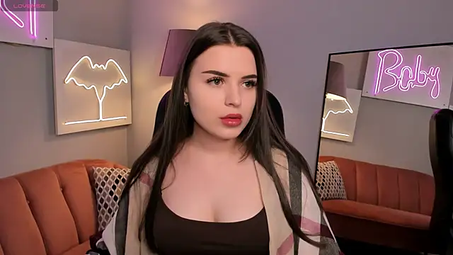 AliceLiador online show from April 2026 02:22:01 PM