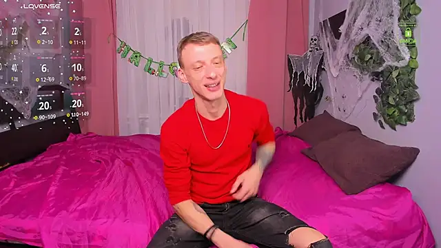 InkedJames online show from October 2025 10:34:02 AM