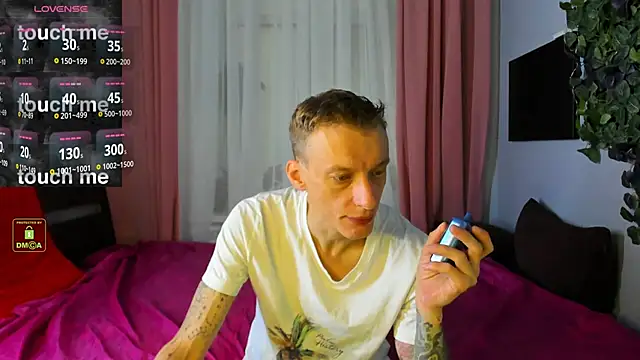 InkedJames online show from September 2025 04:00:01 AM